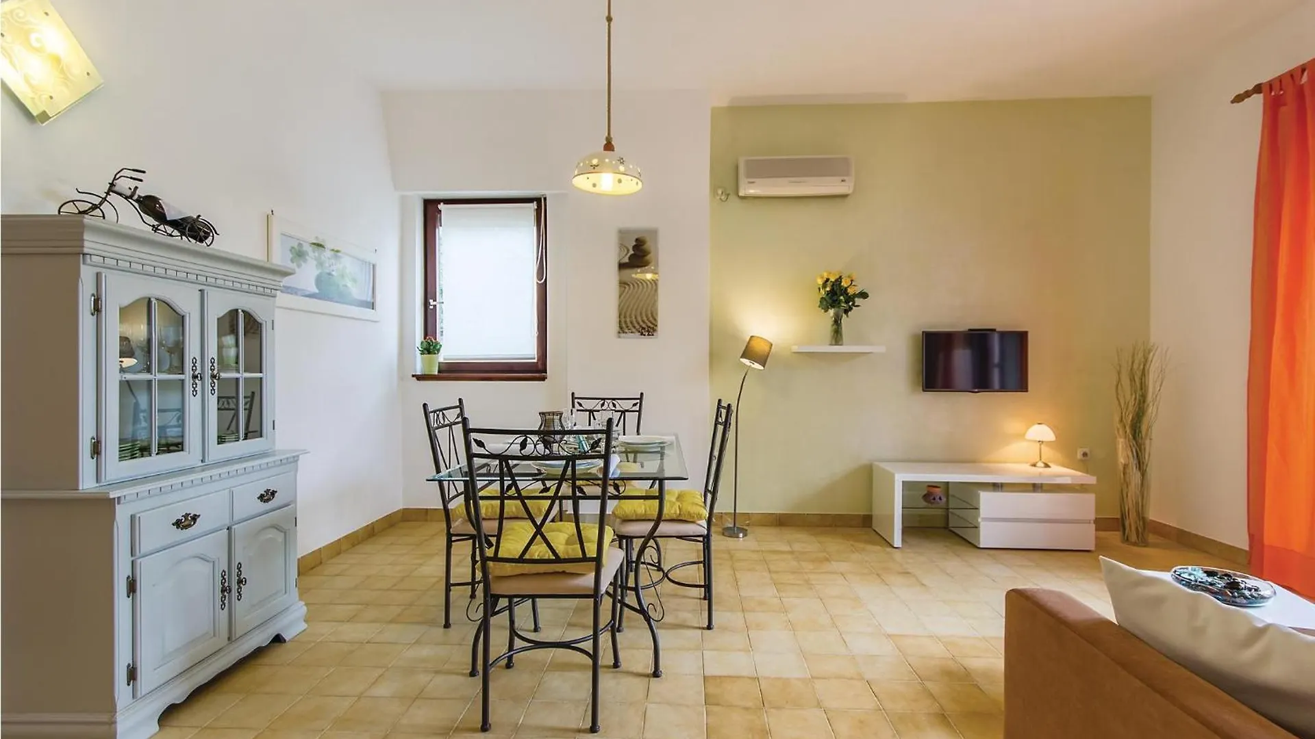 Stunning Apartment In Medulin With Wifi 0*,  Croatie